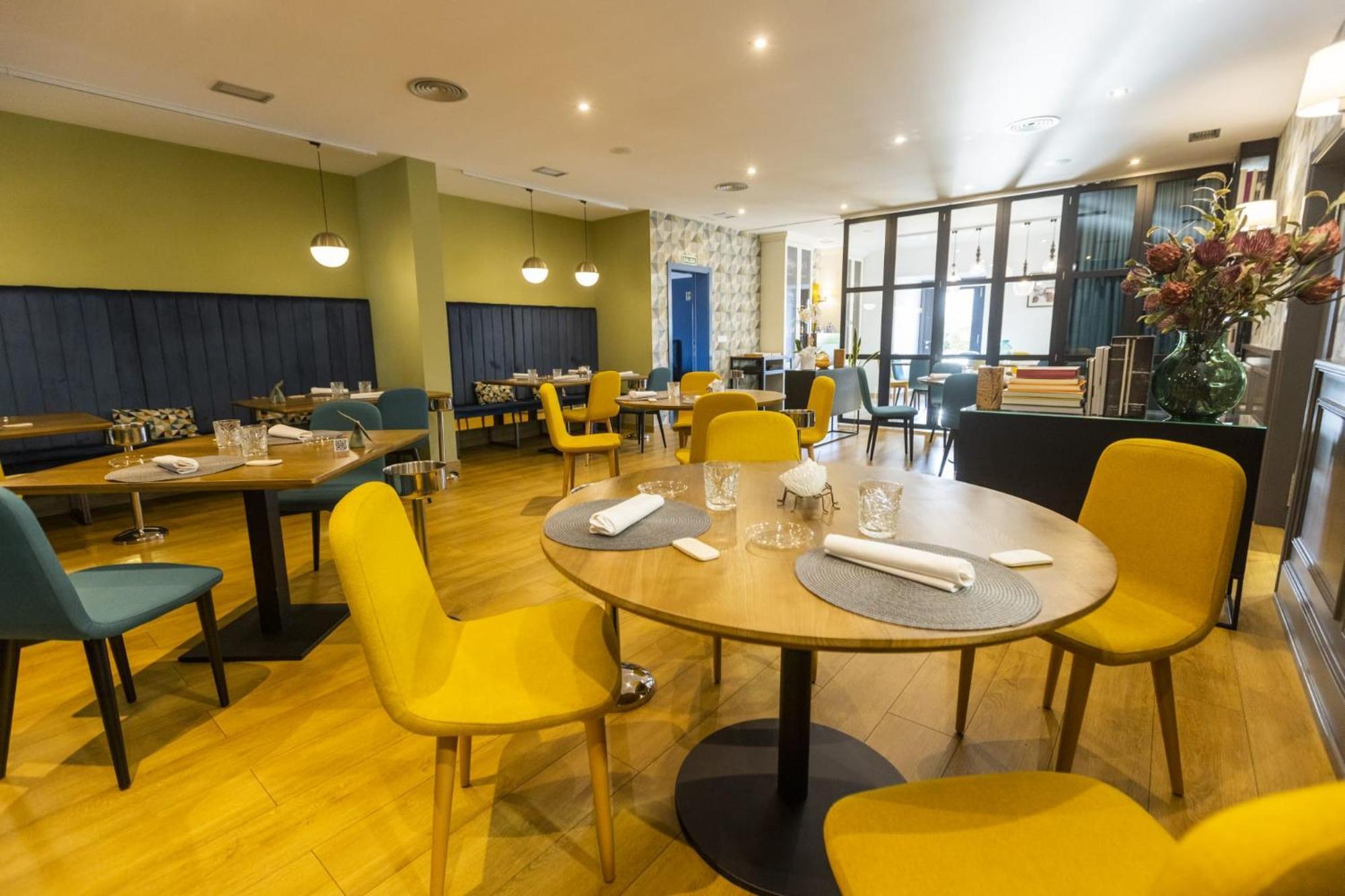 Hotel Javier Montero Ribadeo Eksteriør billede